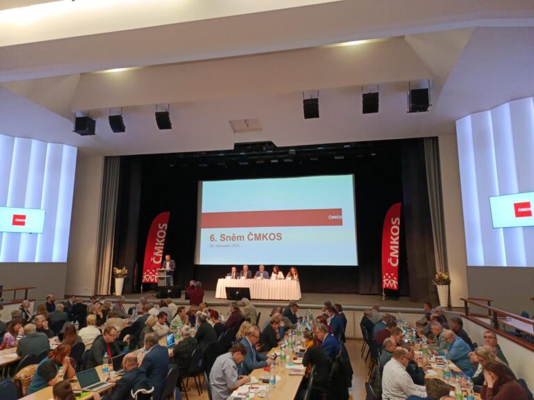 6. Sněm ČMKOS: 10 tisíc nových členů, až o 100 tisíc korun ročně vyšší mzdy díky kolektivním smlouvám a požadavek na návrat nové vlády k řádnému sociálnímu dialogu